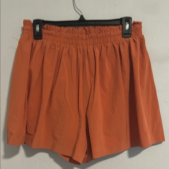 Orange athleta alicia keys  Shorts with Relaxed Fit and Lightweight Fabric - Picture 5 of 5